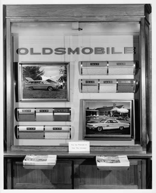 1962 Oldsmobile Ads in Christian Science Monitor Display Case Photo 0026