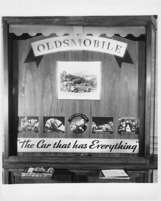 1936 Oldsmobile Ads in Christian Science Monitor Display Case Photo 0028