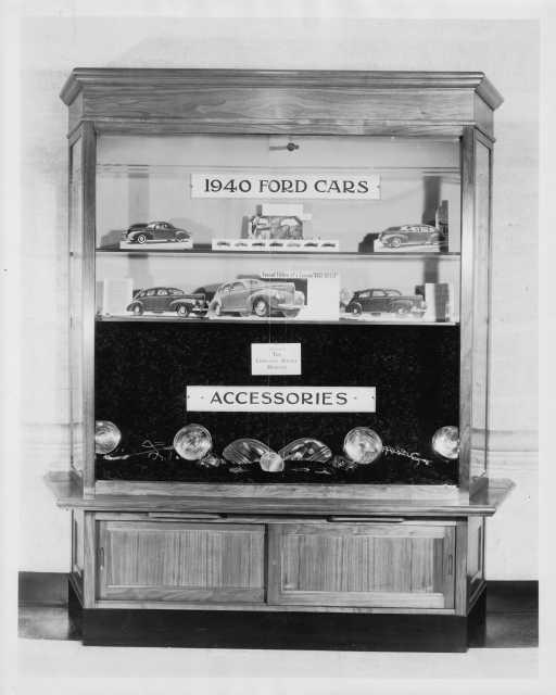 1940 Ford Ads in Christian Science Monitor Display Case Photo 0042