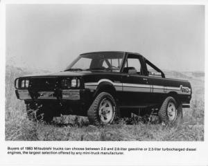 1983 Mitsubishi Truck Press Photo 0004