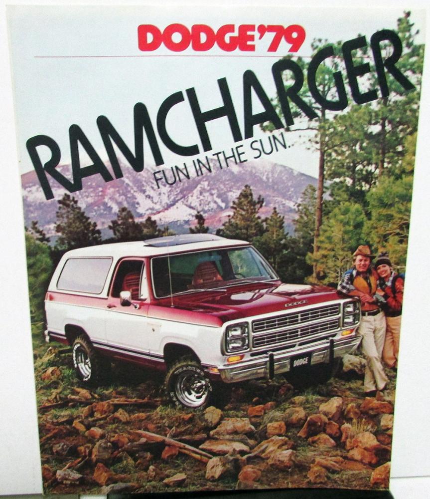 1979 Dodge Ramcharger Dealer Sales Brochure Folder Features Options Specs