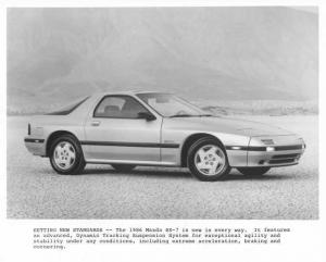 1986 Mazda RX-7 GXL Press Photo 0039