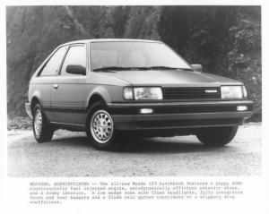 1986 Mazda 323 Hatchback Press Photo 0047
