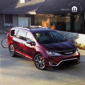 2016 Chrysler Pacifica MOPAR Accessories Sales Brochure Original