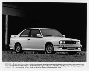 1991 BMW M3 Media Information Press Photo 0036