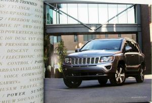 2016 Jeep Compass Prestige Color Sales Brochure Original Oversized