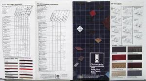 1986 Oldsmobile Color Chip &Fabric Sales Folder & Ext/Int Color Combination Sht