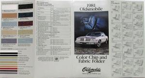 1981 Oldsmobile Color & Fabric Sales Folder Vinyl Accent Stripes Seating Orig