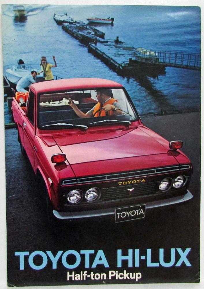 1972 Toyota Hi-Lux Half-Ton Pickup Truck Sales Brochure Original