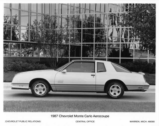 1987 Chevrolet Monte Carlo Aerocoupe Press Photo 0316