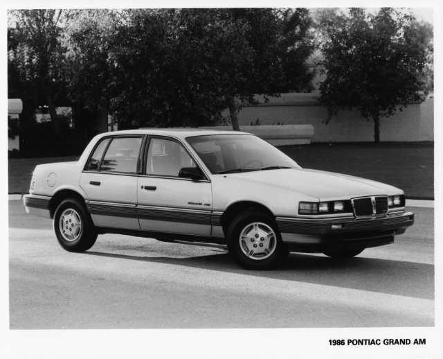 1986 Pontiac Grand Am Press Photo 0090