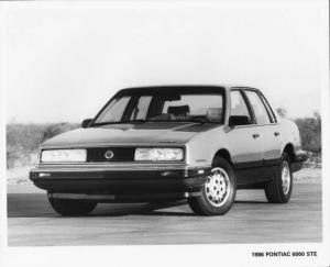 1986 Pontiac 6000 STE Press Photo 0093