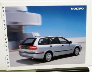 2002 Volvo V40 Dealer Sales Brochure 1.9T Features Options Specs Colors