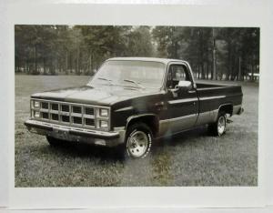 1981 GMC Light Medium and Heavy Duty Trucks Press Kit