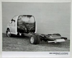 1996 Chevrolet Express and Astro Vans Press Kit