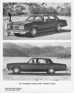 1977 Oldsmobile Ninety-Eight Regency Sedan Press Photo 0264