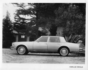 1975 Cadillac Seville Press Photo and Release 0121