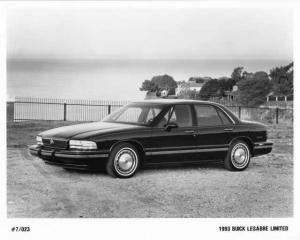 1993 Buick LeSabre Limited Press Photo 0132
