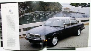 1992 Jaguar Dealer Sales Brochure Majestic Vanden Plas Sovereign XJ6 Features
