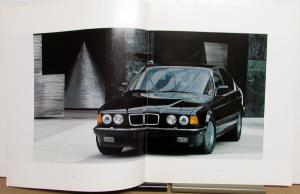 1990 BMW 750iL Dealer Prestige Sales Brochure Large Features Specs