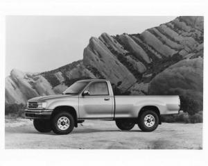 1993 Toyota T100 SR5 4WD Press Photo 0043