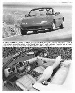 1993 Mazda MX-5 Miata Exterior & Interior Press Photo 0054