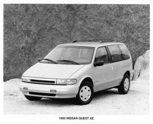 1993 Nissan Quest XE Press Photo 0014