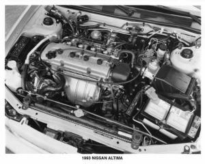 1993 Nissan Altima Engine Press Photo 0021