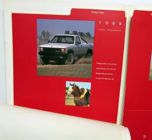 1989 Dodge Trucks Press Kit - RAM 50 Dakota D & W 100 150 250 350 Ramcharger