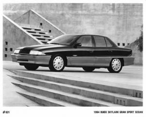 1994 Buick Skylark Gran Sport Sedan Auto Press Photo 0161