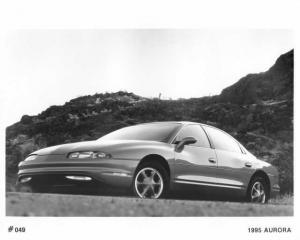 1995 Oldsmobile Aurora Auto Press Photo 0279