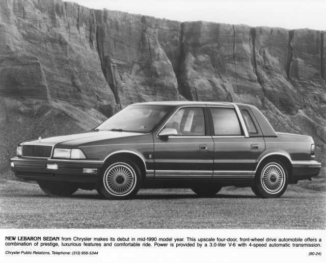 1990 Chrysler LeBaron Sedan Press Photo 0075