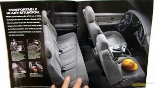 2000 Chevrolet Trucks Dealer Sales Brochure Silverado Pickup Features Options