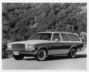 1979 Chevrolet Malibu Classic Station Wagon Press Photo and Release 0424