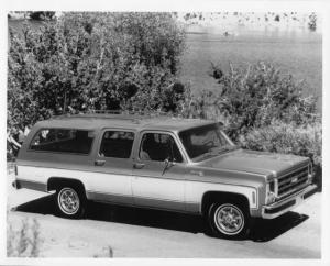 1979 Chevrolet Suburban Press Photo and Release 0431