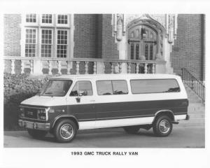 1993 GMC Truck Rally Van Press Photo 0293