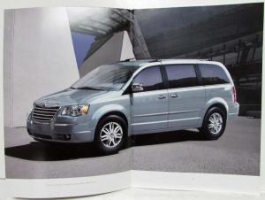 2009 Chrysler Town & Country Minivan Sales Brochure