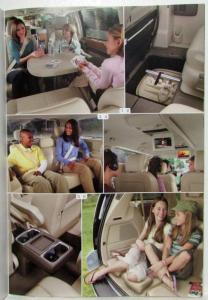2009 Chrysler Town & Country Minivan Sales Brochure