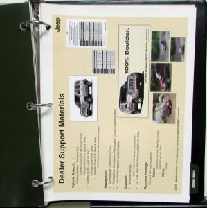 2008 Jeep Liberty Dealer Launch Guide Binder Data Promotional Info & More