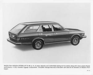 1974 Mazda RX-4 Station Wagon Press Photo 0070