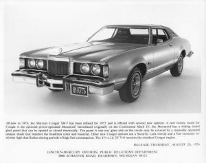 1975 Mercury Cougar XR-7 Press Photo 0126