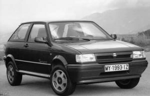 1993 SEAT 2-Door Sport Press Photo 0006