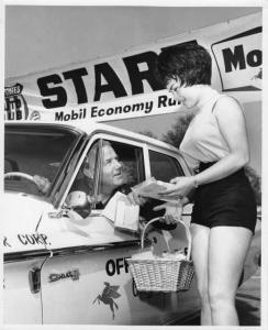1962 Dodge Dart 330 Mobil Mobilgas Economy Run Press Photo 0203