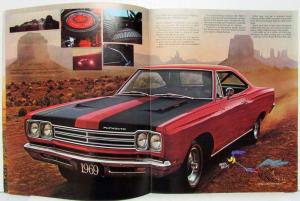 1969 Plymouth Belvedere GTX Road Runner Sport Satellite Sales Brochure Original