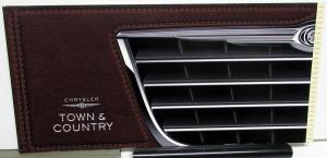 2010 Chrysler Town & Country Minivan Dealer Sales Brochure Features Options Spec