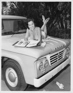 1961 Dodge D200 with Coons Custom Mfg Camper Press Photos 0253 - Set of 7
