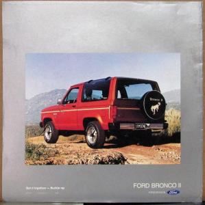 1984 Ford Bronco II XLS Truck Color Sales Brochure Original Oversized