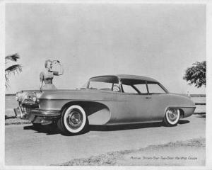 1955 Pontiac Strato-Star Two-Door Hardtop Coupe Concept Press Image