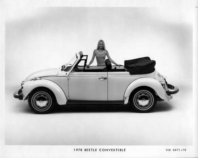 1978 VW Volkswagen Beetle Convertible Press Photo and Release 0047