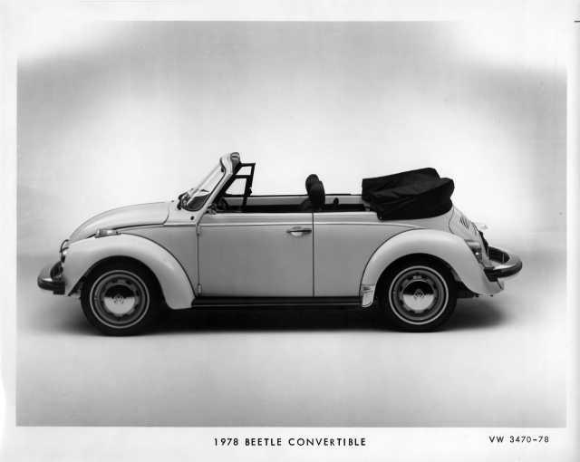 1978 VW Volkswagen Beetle Convertible Press Photo and Release 0051